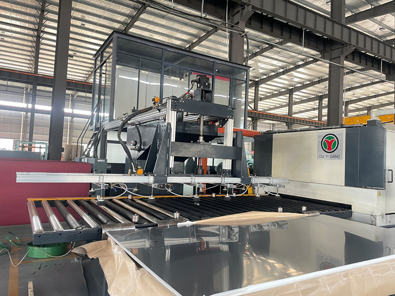 色婷婷AV一区二区三区之红樱桃